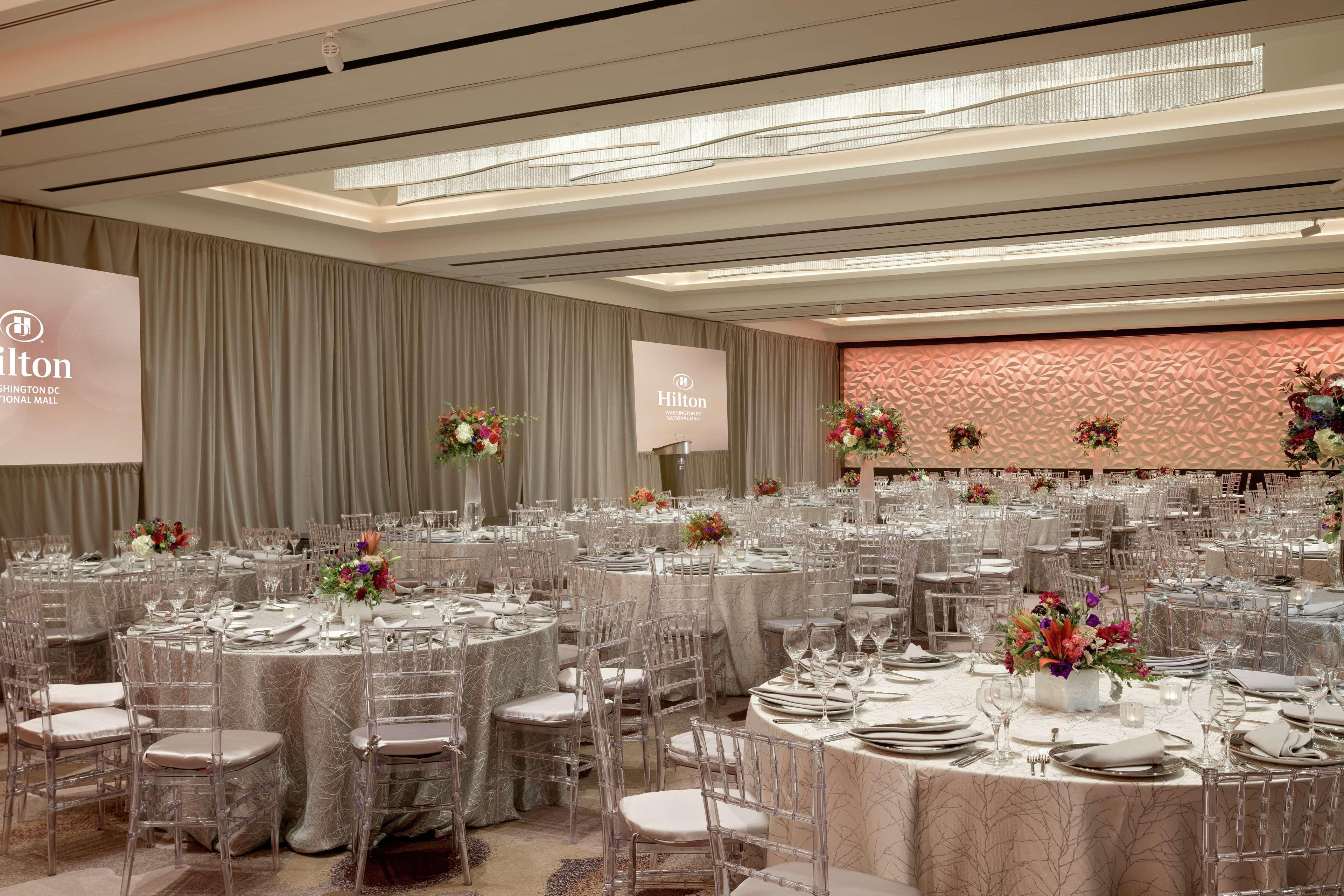 Hilton Dc National Mall The Wharf 4* Washington